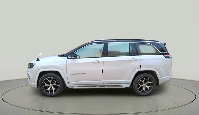 2022 Jeep MERIDIAN LIMITED (O) 4X2 AT, Diesel, Automatic, 67,855 km, exterior