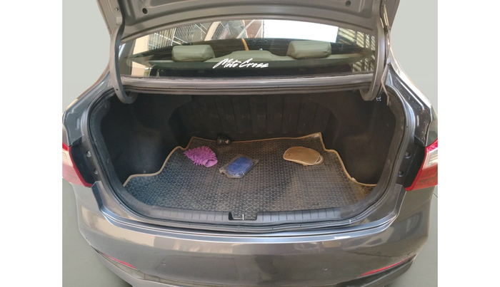 2017 Hyundai Xcent SX 1.2 CRDI, Diesel, Manual, 45,706 km, exterior