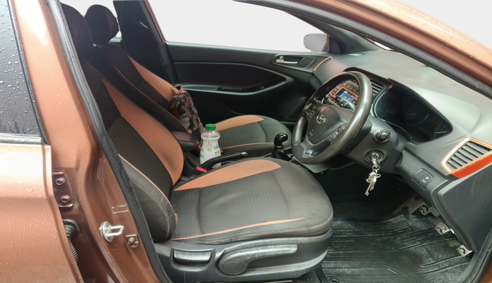 2016 Hyundai i20 Active 1.2 S, Petrol, Manual, 1,24,000 km, interior