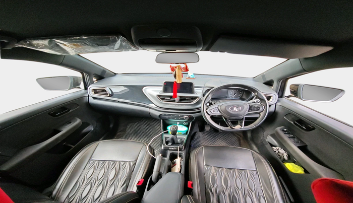 2022 Tata ALTROZ XZ PLUS PETROL DARK EDITION, Petrol, Manual, 30,187 km, interior