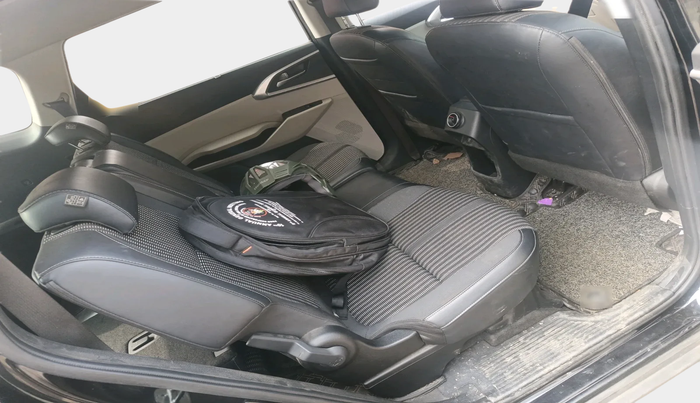 2023 KIA CARENS PRESTIGE PLUS 1.5 PETROL DCT 7 STR, Petrol, Automatic, 11,785 km, interior