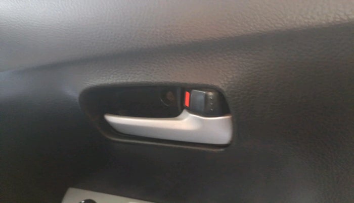 2015 Maruti Wagon R 1.0 VXI, Petrol, Manual, 60,882 km, interior