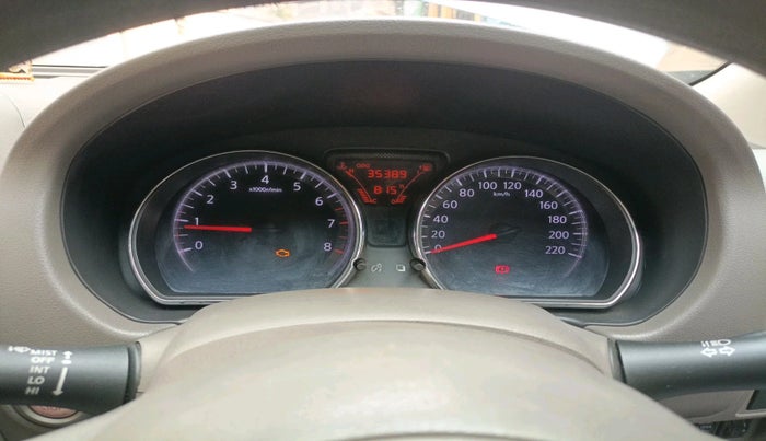 2011 Nissan Sunny XV PETROL, Petrol, Manual, 35,389 km, interior