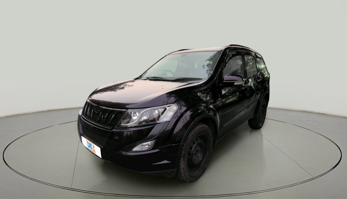 2016 Mahindra XUV500 W6, Diesel, Manual, 86,574 km, exterior
