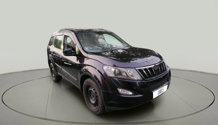 2016 Mahindra XUV500 W6, Diesel, Manual, 86,574 km, exterior