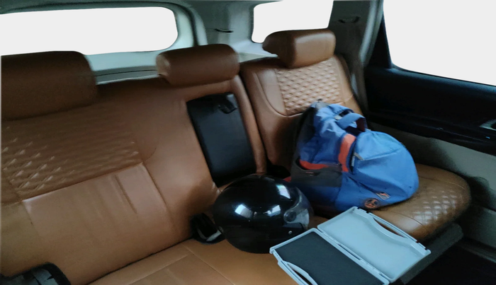 2016 Mahindra XUV500 W6, Diesel, Manual, 86,574 km, interior