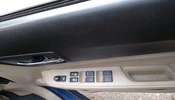 2021 Maruti Dzire VXI, Petrol, Manual, 18,295 km, interior