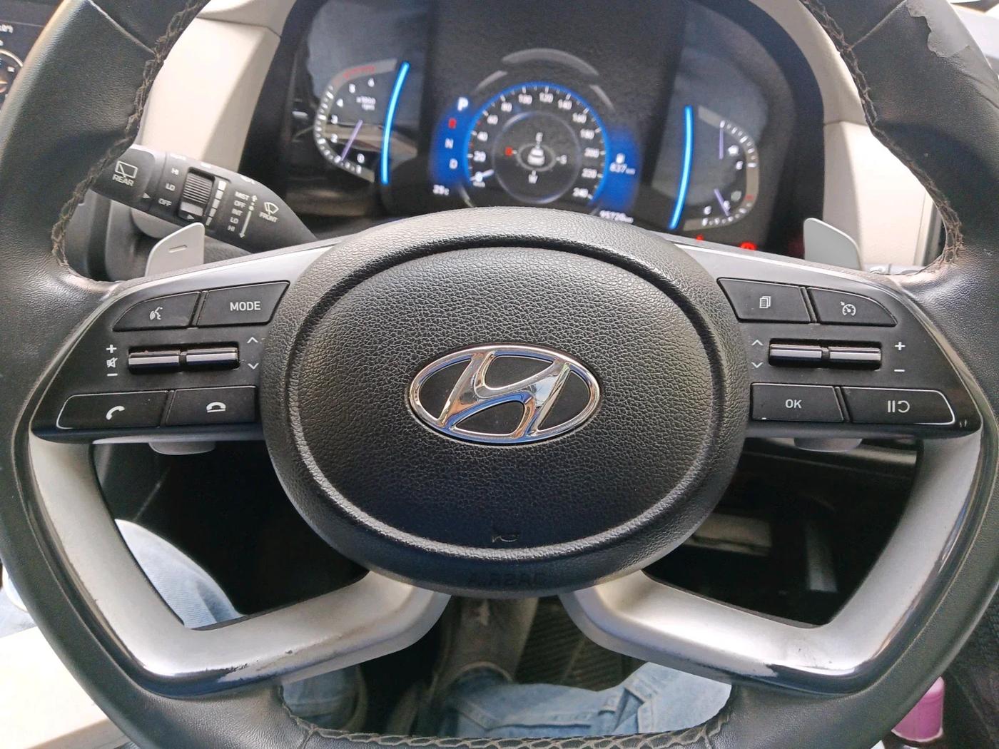 2020 Hyundai Creta SX (O) AT 1.5 DIESEL, Diesel, Automatic, 99,000 km, interior