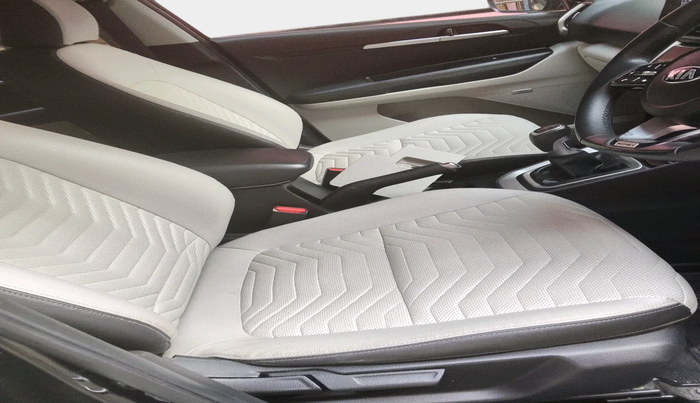 2020 KIA SONET HTX PLUS 1.5, Diesel, Manual, 36,528 km, interior