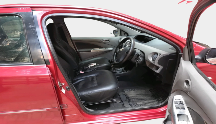 2011 Toyota Etios V, Petrol, Manual, 81,562 km, interior