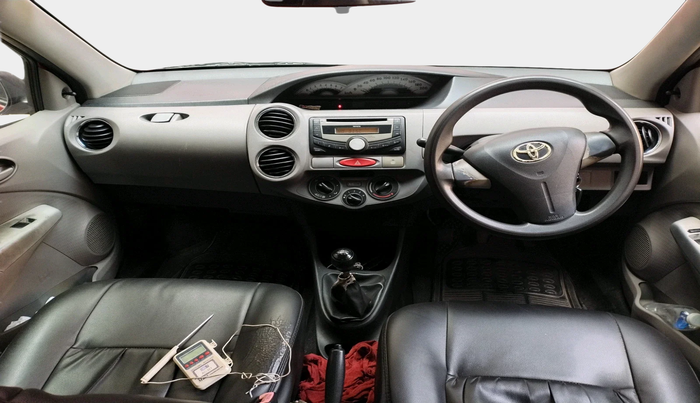 2011 Toyota Etios V, Petrol, Manual, 81,562 km, interior