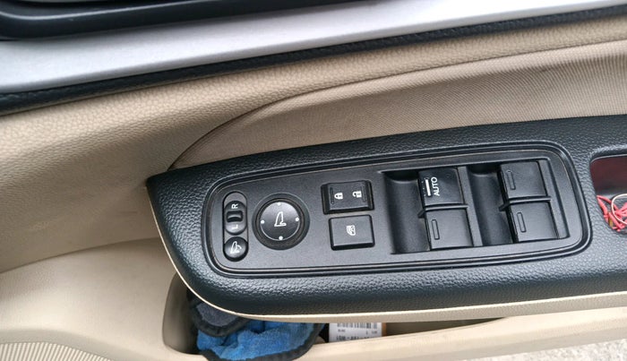 2024 Honda Amaze 1.2L I-VTEC VX CVT, Petrol, Automatic, 18,550 km, interior