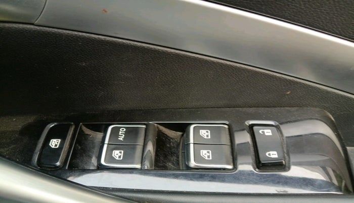 2021 MG HECTOR SHARP 1.5 DCT PETROL, Petrol, Automatic, 24,198 km, interior