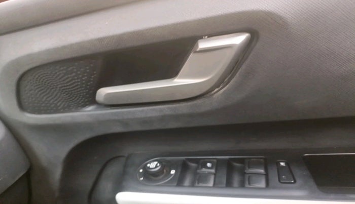 2023 Tata PUNCH Creative Dual Tone MT Sunroof, Petrol, Manual, 14,071 km, interior