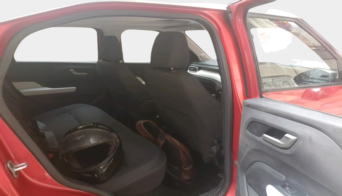 2023 Tata PUNCH Creative Dual Tone MT Sunroof, Petrol, Manual, 14,071 km, interior