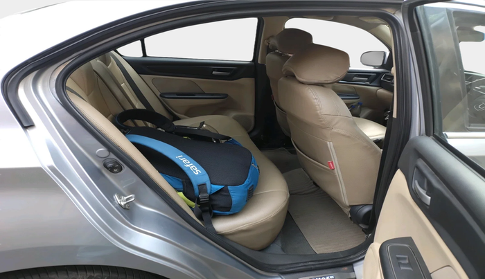 2018 Honda Amaze 1.5L I-DTEC V, Diesel, Manual, 1,21,314 km, interior