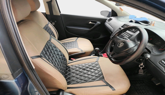 2017 Volkswagen Ameo COMFORTLINE 1.5L, Diesel, Manual, 1,24,958 km, interior