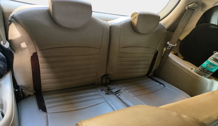 2016 Maruti Ertiga VXI, Petrol, Manual, 1,24,983 km, interior