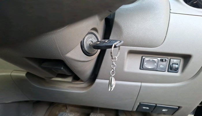 2014 Nissan Sunny XL DIESEL, Diesel, Manual, 93,536 km, interior