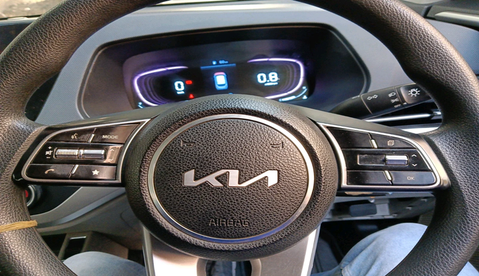 2024 KIA CARENS Premium (O) 1.5 Diesel MT 7 STR, Diesel, Manual, 10,901 km, interior