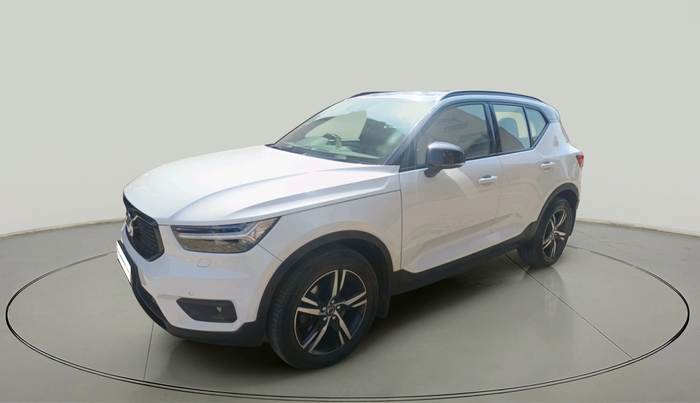 2021 Volvo XC 40 T4 R Design, Petrol, Automatic, 21,332 km, exterior
