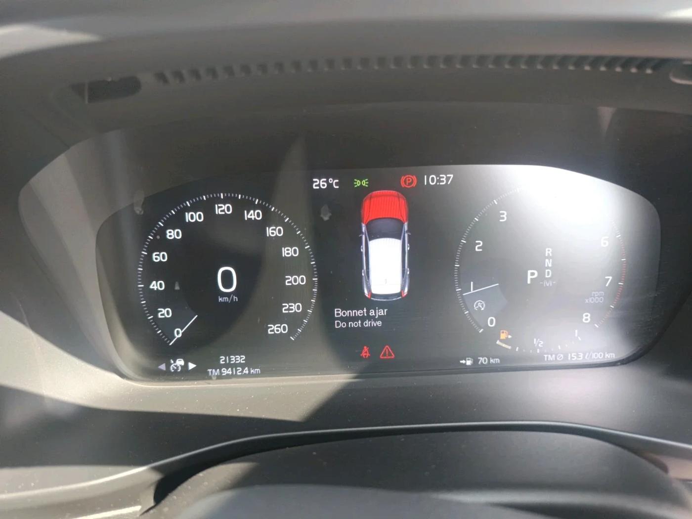2021 Volvo XC 40 T4 R Design, Petrol, Automatic, 21,332 km, interior