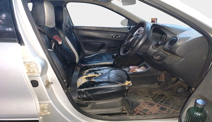 2016 Renault Kwid RXL, Petrol, Manual, 2,37,663 km, interior