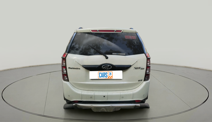 2016 Mahindra XUV500 W6, Diesel, Manual, 88,867 km, exterior