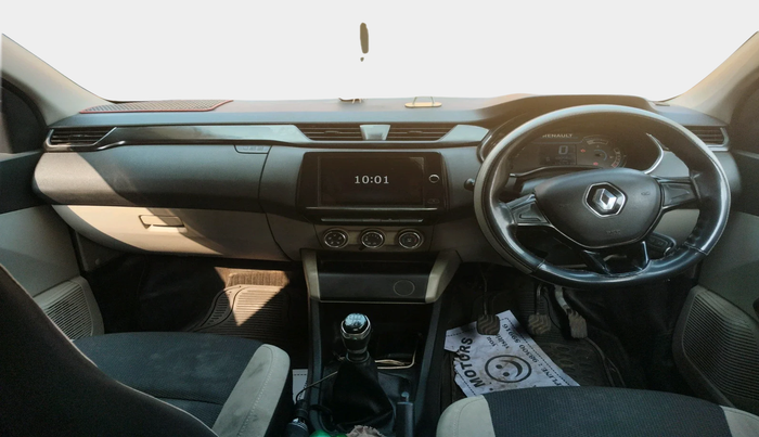 2020 Renault TRIBER RXT, Petrol, Manual, 69,058 km, interior