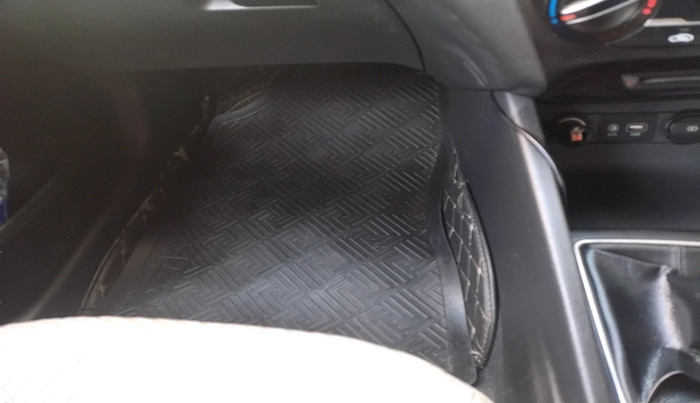 2020 Hyundai Elite i20 SPORTZ PLUS 1.2, Petrol, Manual, 68,646 km, interior