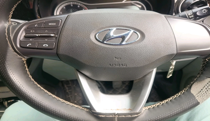 2022 Hyundai GRAND I10 NIOS SPORTZ 1.2 KAPPA VTVT, Petrol, Manual, 38,396 km, interior