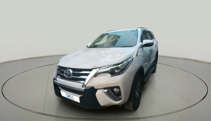 2017 Toyota Fortuner 2.8 4X2 MT, Diesel, Manual, 34,751 km, exterior