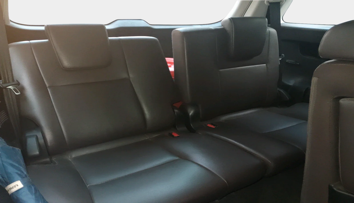 2017 Toyota Fortuner 2.8 4X2 MT, Diesel, Manual, 34,751 km, interior