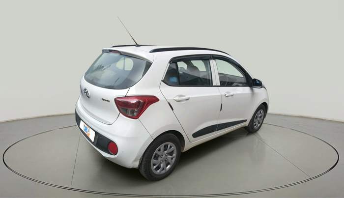 2018 Hyundai Grand i10 SPORTZ 1.2 KAPPA VTVT, Petrol, Manual, 42,160 km, exterior
