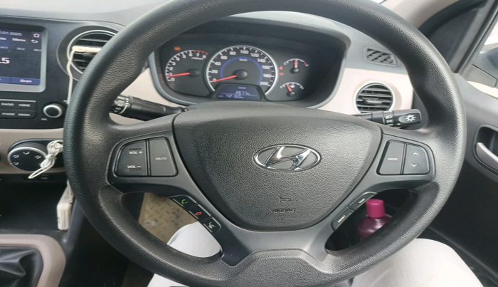 2018 Hyundai Grand i10 SPORTZ 1.2 KAPPA VTVT, Petrol, Manual, 42,160 km, interior