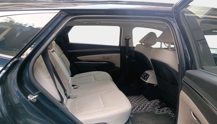 2023 Hyundai Tucson SIGNATURE 2.0 AT PETROL, Petrol, Automatic, 17,934 km, interior