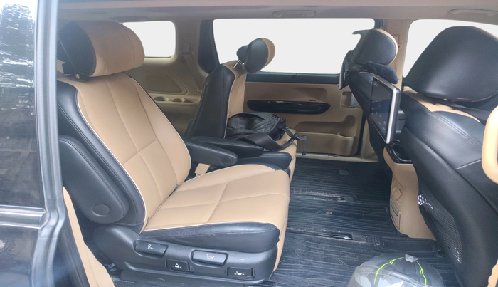 2020 KIA CARNIVAL LIMOUSINE 2.2 7 STR, Diesel, Automatic, 98,257 km, interior