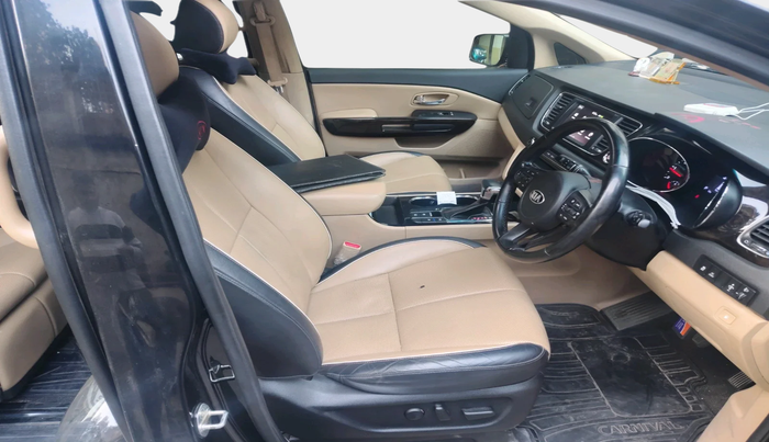 2020 KIA CARNIVAL LIMOUSINE 2.2 7 STR, Diesel, Automatic, 98,257 km, interior