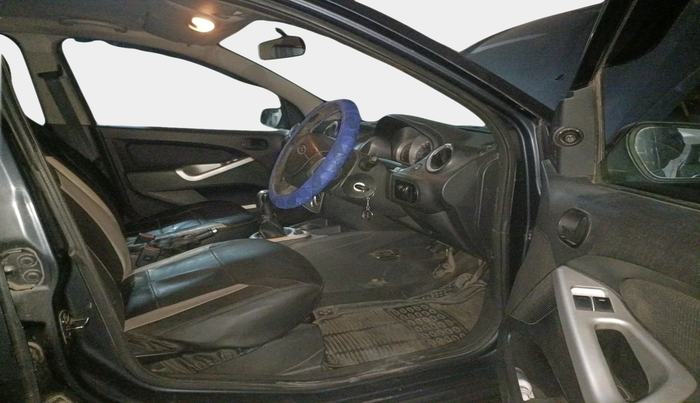 2014 Ford Figo ZXI 1.4 DIESEL, Diesel, Manual, 1,05,157 km, interior