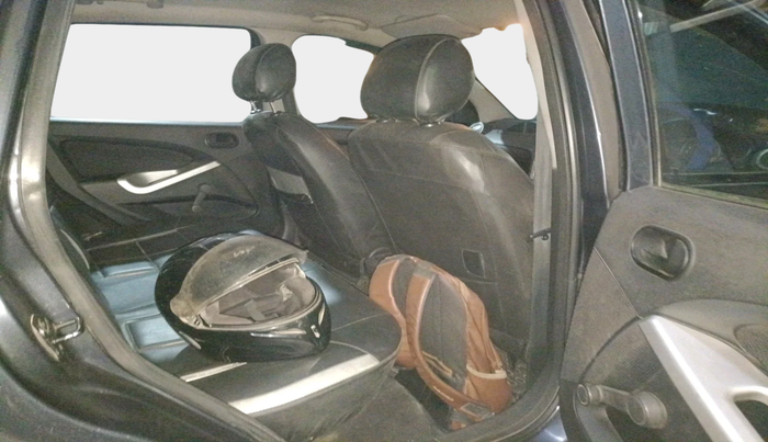 2014 Ford Figo ZXI 1.4 DIESEL, Diesel, Manual, 1,05,157 km, interior