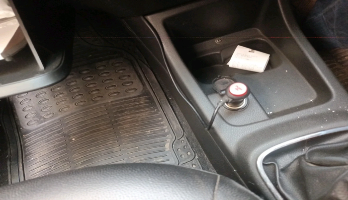 2018 Renault Kwid RXT 1.0 (O), Petrol, Manual, 11,543 km, interior