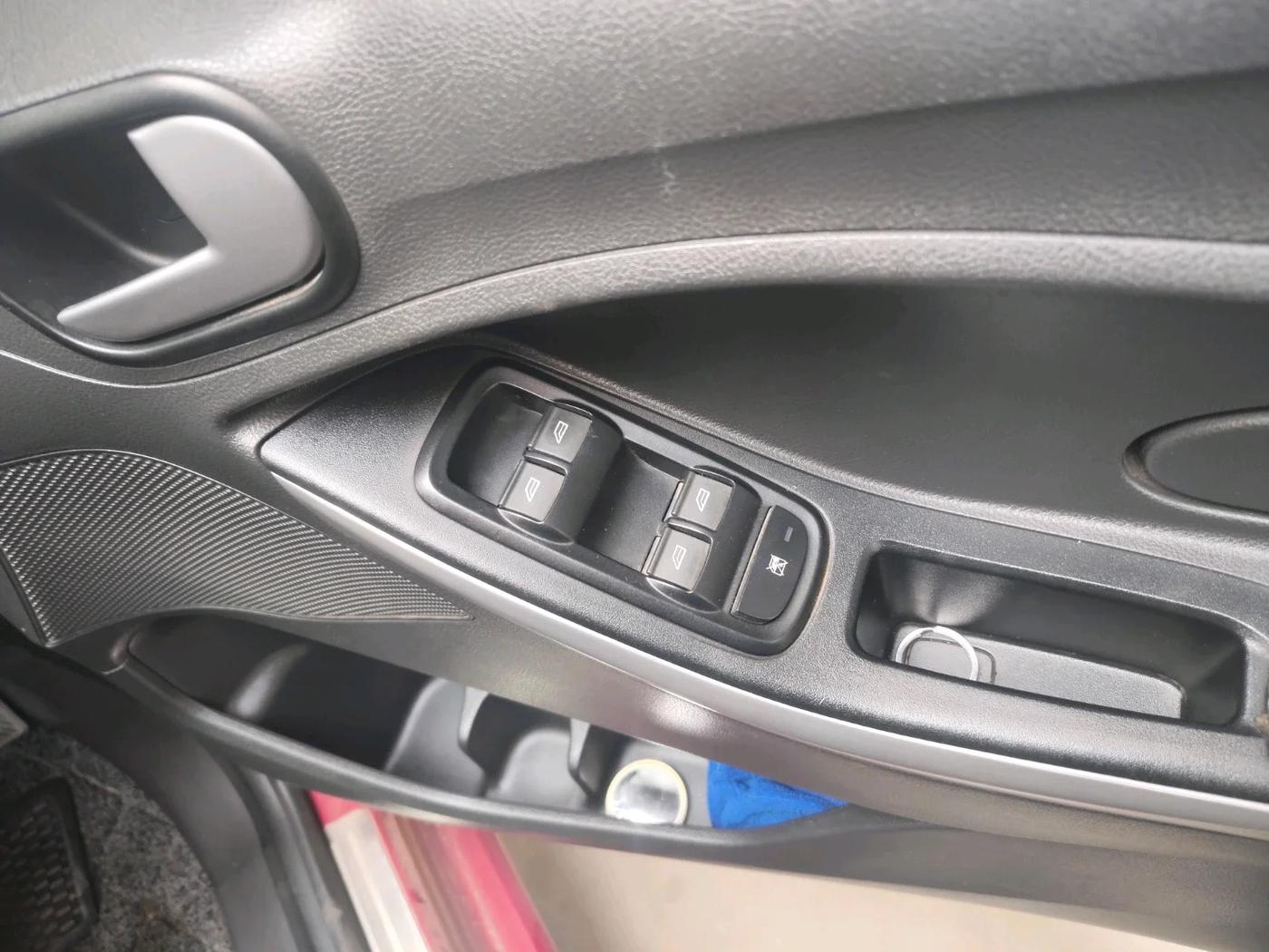 2017 Ford Figo Aspire TREND 1.2 PETROL, Petrol, Manual, 42,323 km, interior