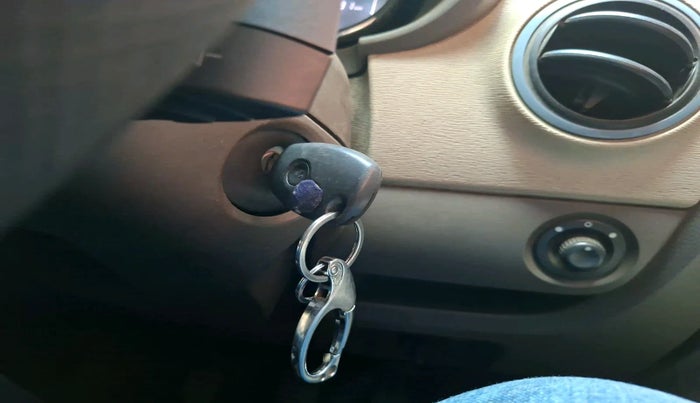 2015 Renault Lodgy 110 PS RXZ, Diesel, Manual, 79,491 km, interior