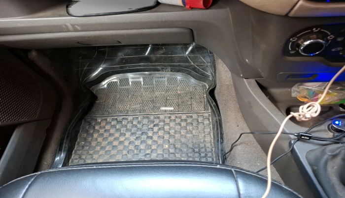 2015 Renault Lodgy 110 PS RXZ, Diesel, Manual, 79,491 km, interior