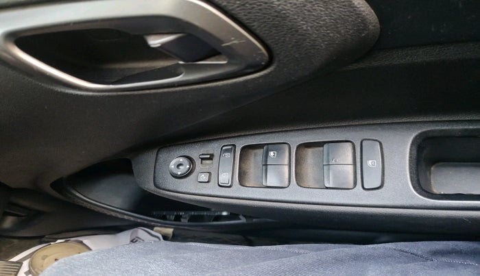 2023 Hyundai EXTER SX (O) CONNECT 1.2 MT DUAL TONE, Petrol, Manual, 19,033 km, interior