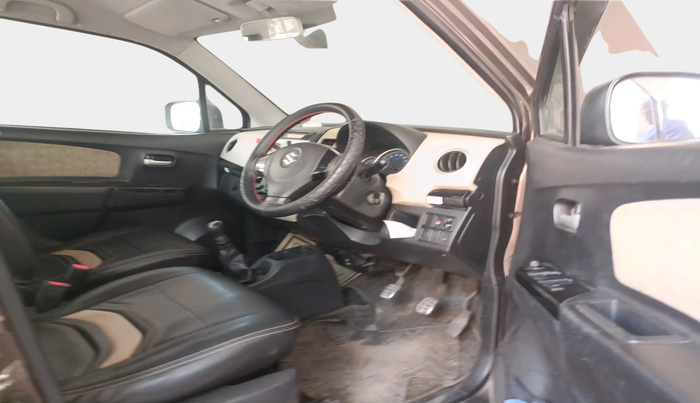 2017 Maruti Wagon R 1.0 VXI, Petrol, Manual, 36,391 km, interior