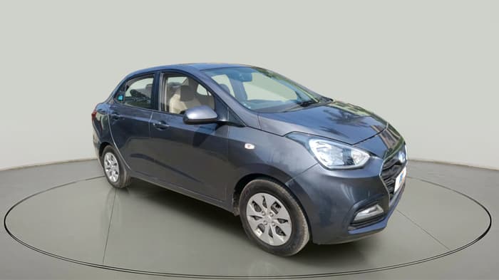 2017 Hyundai Xcent E+, Petrol, Manual, 26,599 km, exterior