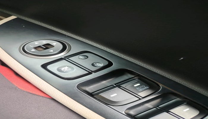 2018 Hyundai Grand i10 MAGNA 1.2 KAPPA VTVT, Petrol, Manual, 36,108 km, interior