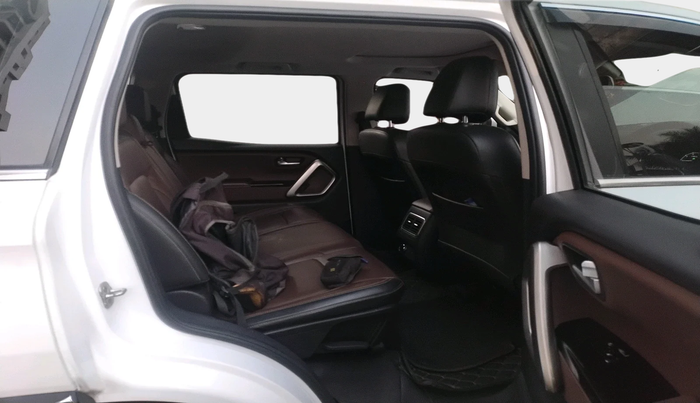 2023 Mahindra SCORPIO-N Z8 L DIESEL AT 4WD 7 STR, Diesel, Automatic, 34,544 km, interior