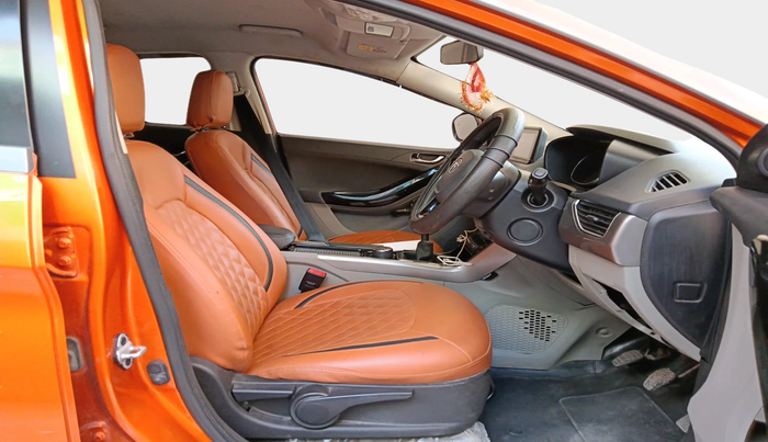 2019 Tata NEXON XZ PLUS PETROL DUAL TONE, Petrol, Manual, 32,578 km, interior